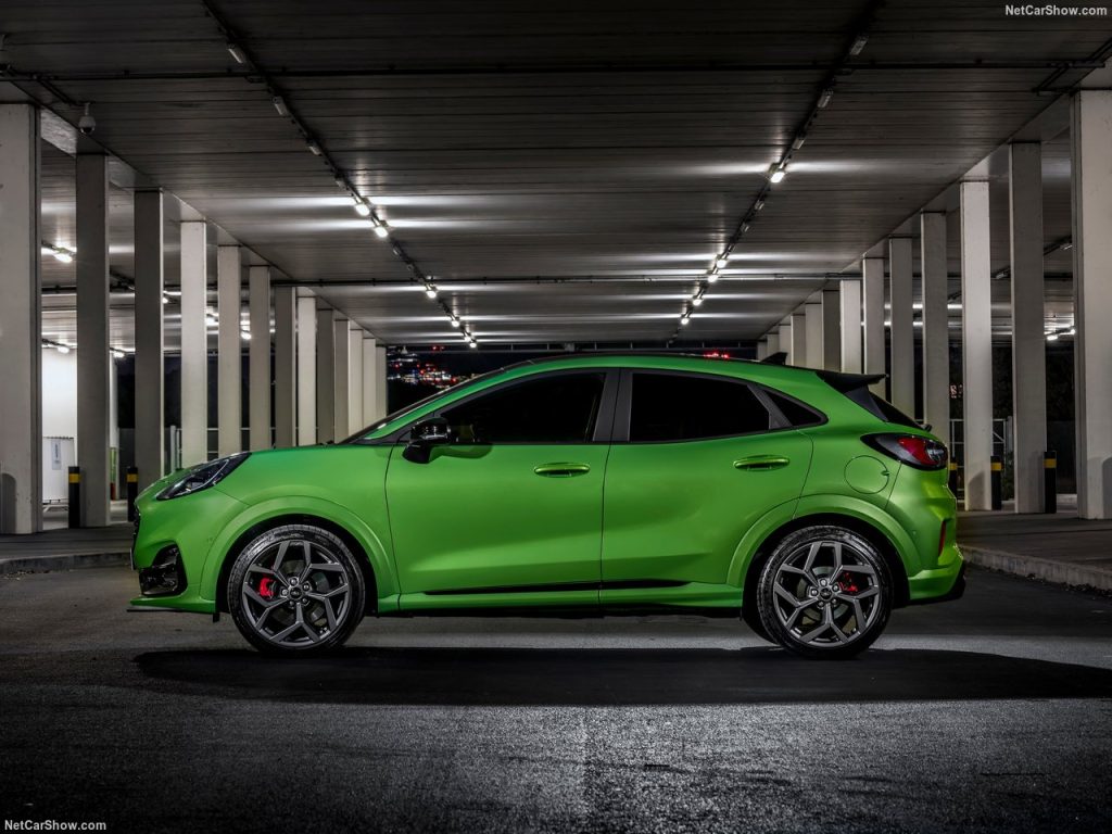 Ford gaat elektrisch met nieuwe hybride en volledig elektrische modellen vanaf 2026